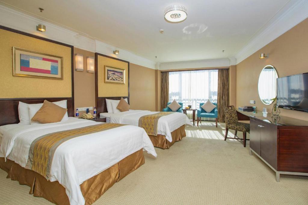 Qingdao Blue Horizon Hotel Laoshan Exterior photo