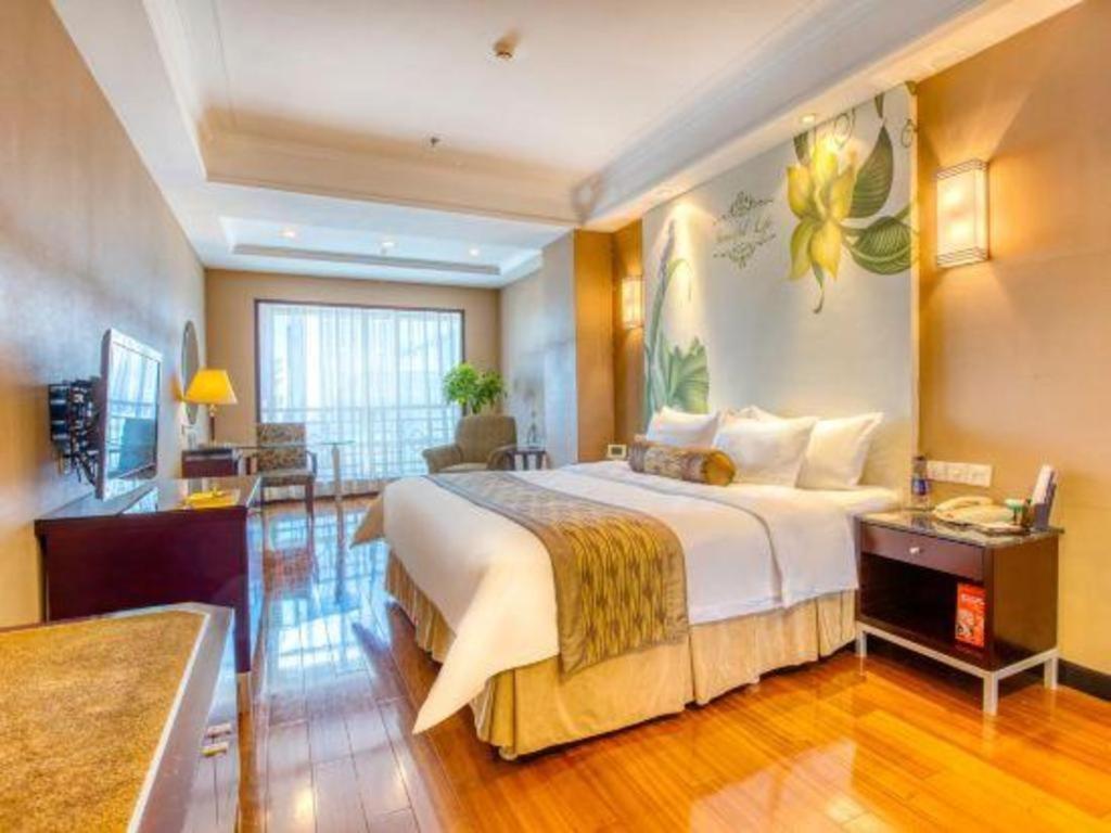 Qingdao Blue Horizon Hotel Laoshan Exterior photo