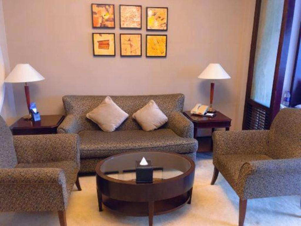 Qingdao Blue Horizon Hotel Laoshan Exterior photo