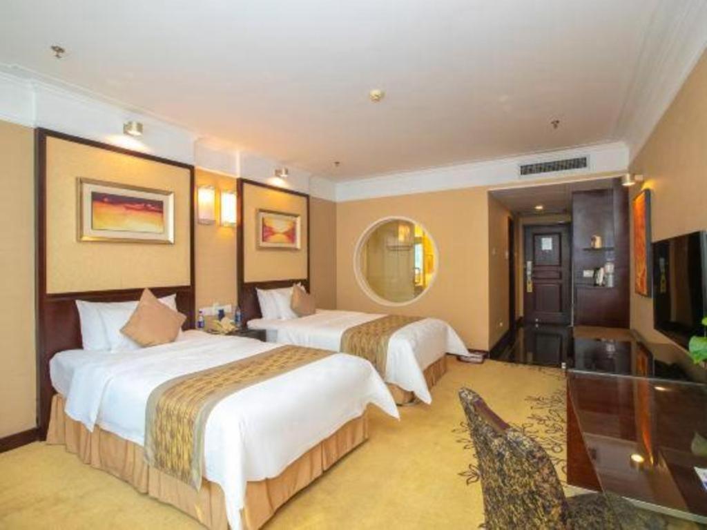 Qingdao Blue Horizon Hotel Laoshan Exterior photo